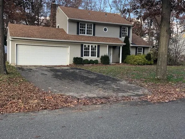 240 Oak La, Manchester, NJ 08759