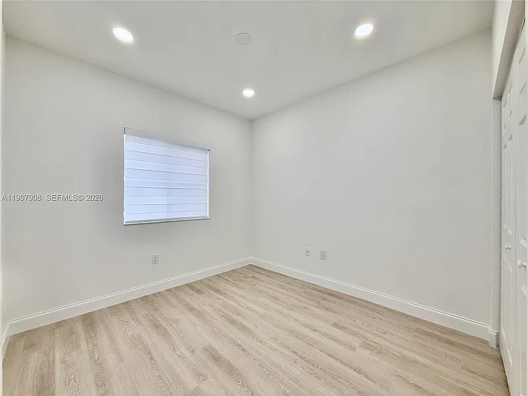 4412 Woodland Cir — Photo 10