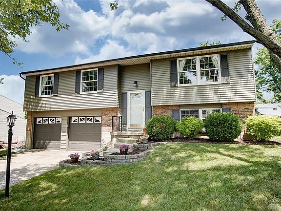 3rd image of 4866 Leafburrow Dr