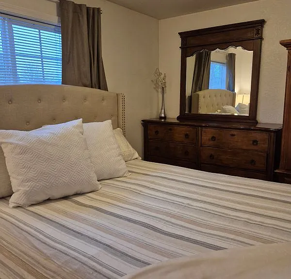 10045 W Sunflower Ln — Photo 6