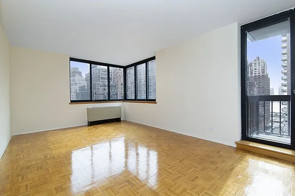 Rented by Olshan Realty | media 9