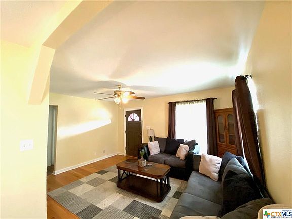 5th image of 208 N 19th St