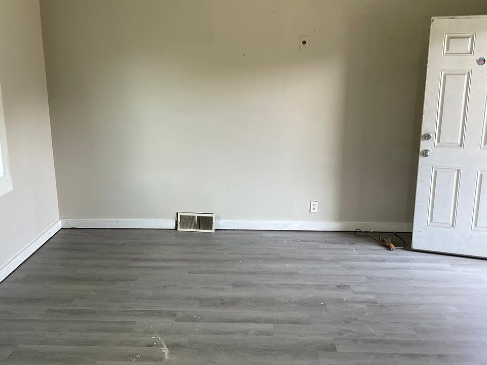 1st image of 409 Knox Ave