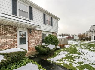 2 Huntsman Way, Webster, NY 14580