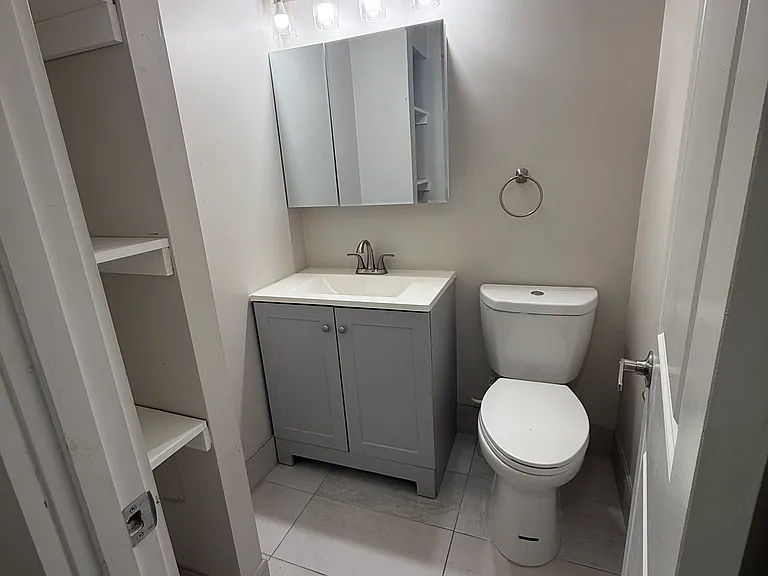 PALMETTO APARTMENTS — Photo 10