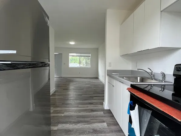 1910 NW 29th St, Miami, FL 33142