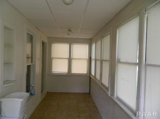 1621 N Douglas St, Peoria, IL