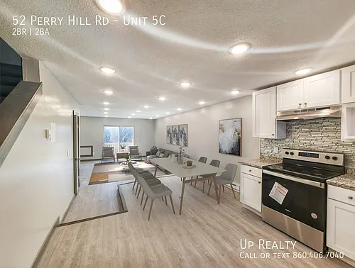 52 Perry Hill Rd Photo 1