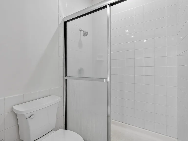 112 Santa Barbara Way — Photo 24