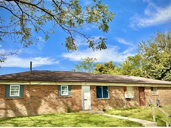 377 S Oakley Ave #1