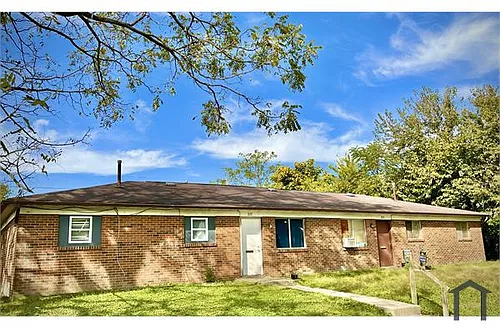 377 S Oakley Ave #1 Photo 1