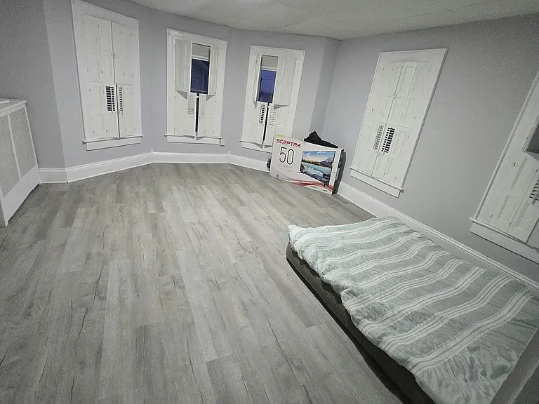 98 W Main St #98W-2 — Photo 5