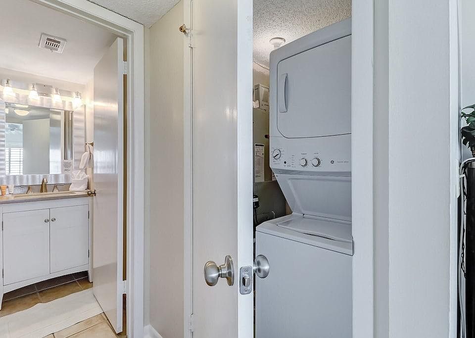 1st image of 3350 S Fletcher Ave APT A5