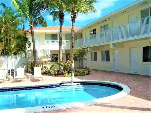 1878 NE 46th St APT C2, Fort Lauderdale, FL 33308
