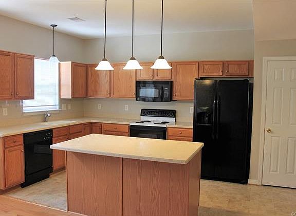 2nd image of 9209 Stone Meadow Dr #9209