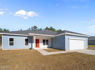 2606 Fountaintown Rd, Chinquapin, NC 28521