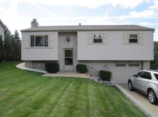 21 Charlemma Ct, Pittsburgh, PA 15214