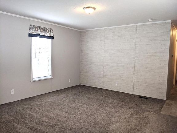 4th image of 2711 S 72nd Dr #102