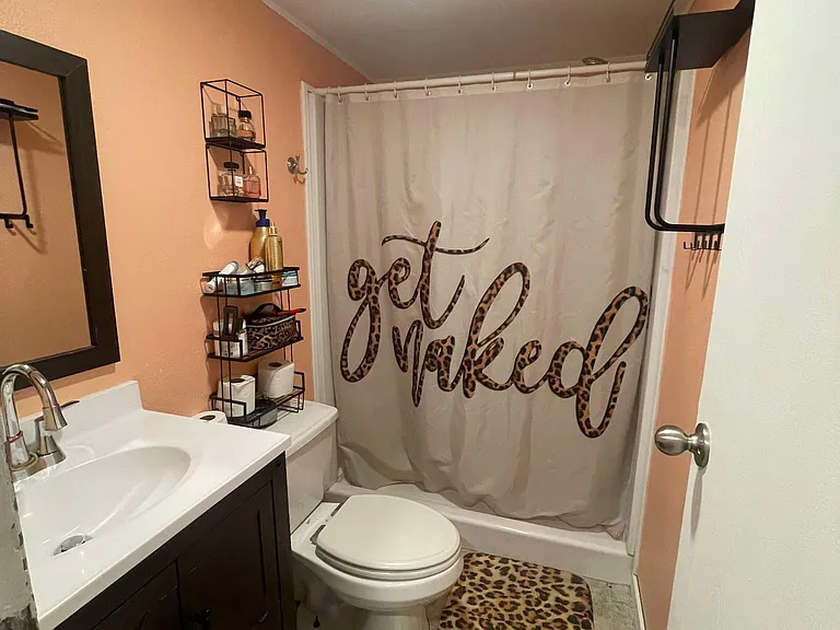 122 Taylors Ln — Photo 8