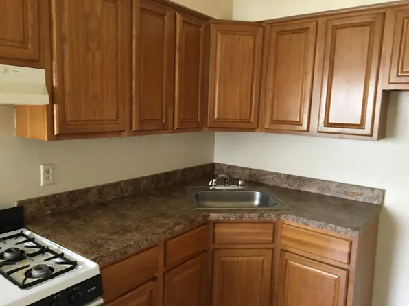 Liberty Street Apartments, 406-444 Liberty St #17, Little Ferry, NJ 07643