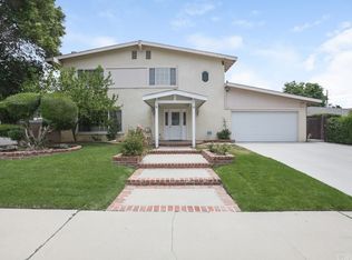 9530 Jumilla Ave, Chatsworth, CA 91311