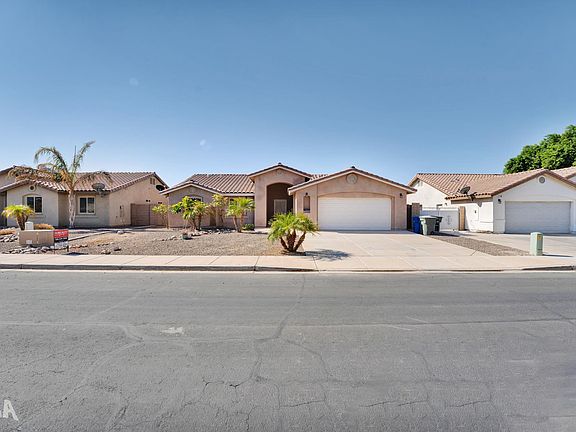 2nd image of 4367 W 12th Pl