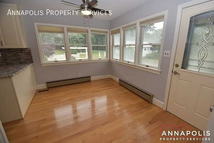 7809 Locust Wood Rd — Photo 9