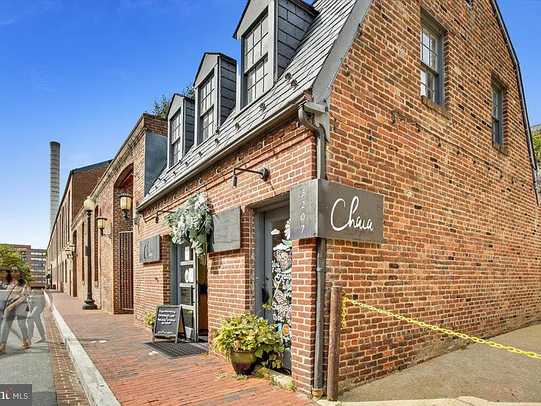 3929 Fulton St NW #A — Photo 68