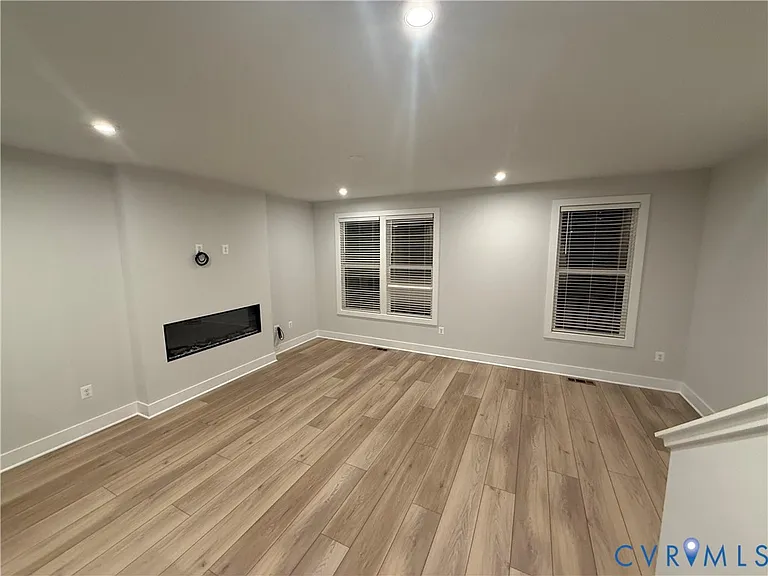 9452 Belladdie Way — Photo 2