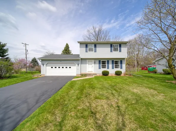 3766 Van Horn Rd, Jackson, MI 49201