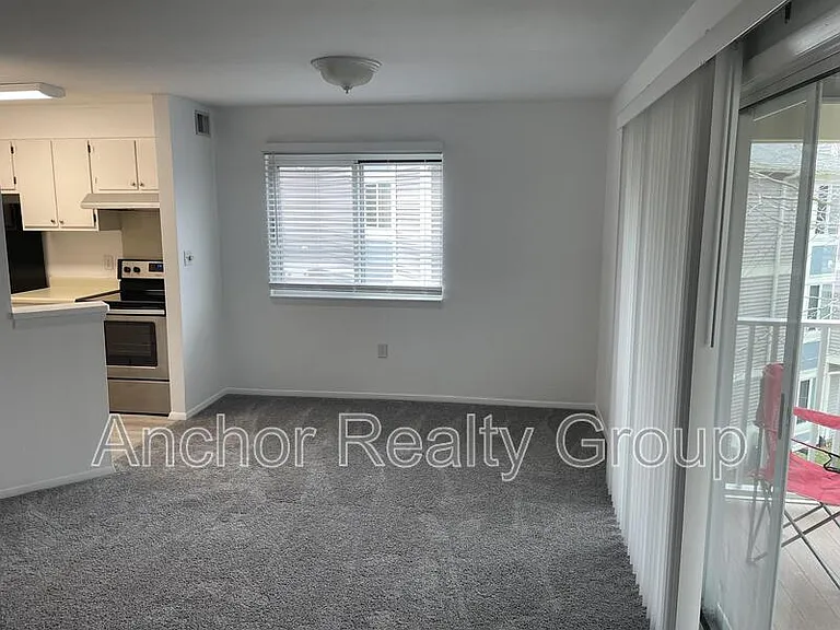 1009 Autumn Woods Ln #111 — Photo 12
