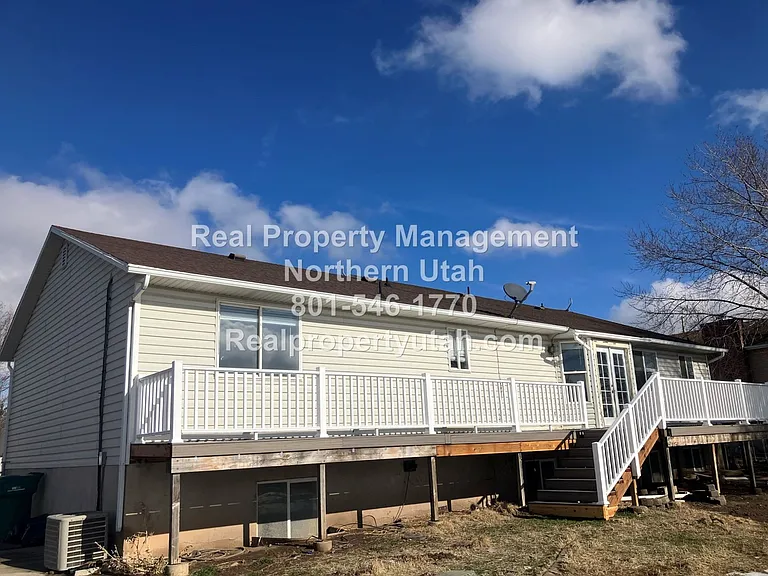 3051 W Gordon Ave — Photo 14