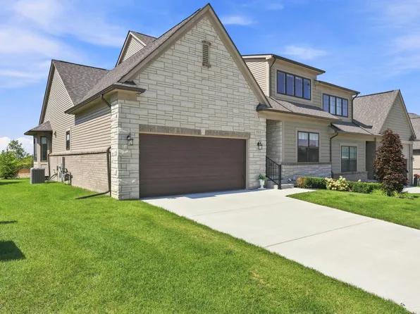 535 Cornerstone Dr, Oxford, MI 48371