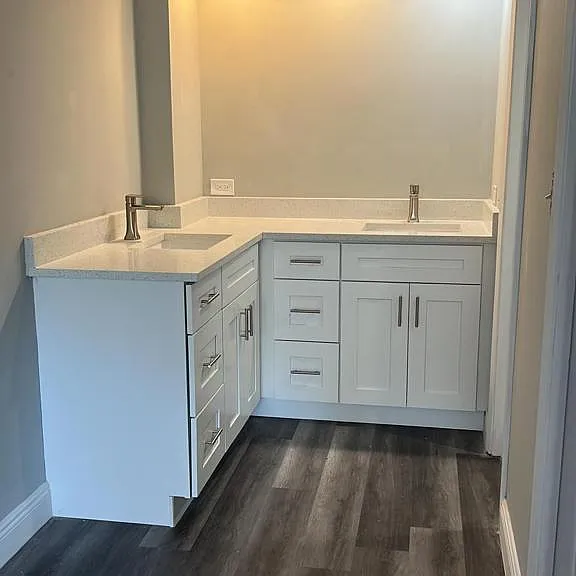 3980 Oaks Clubhouse Dr #303 — Photo 6