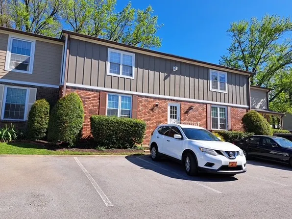 924 Coarsey Dr, Nashville, TN 37217