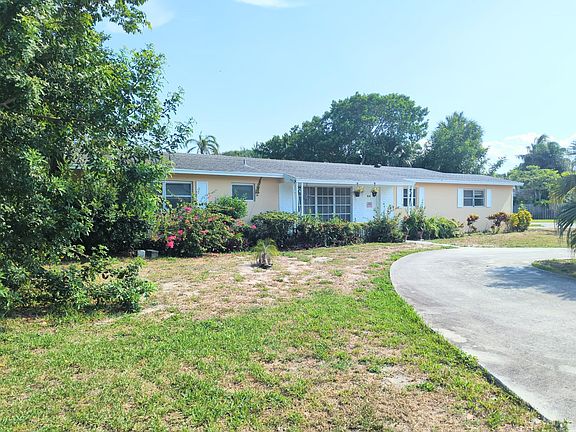 2nd image of 918 Turner Road