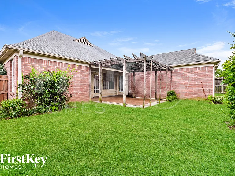1523 Beringer Dr — Photo 18
