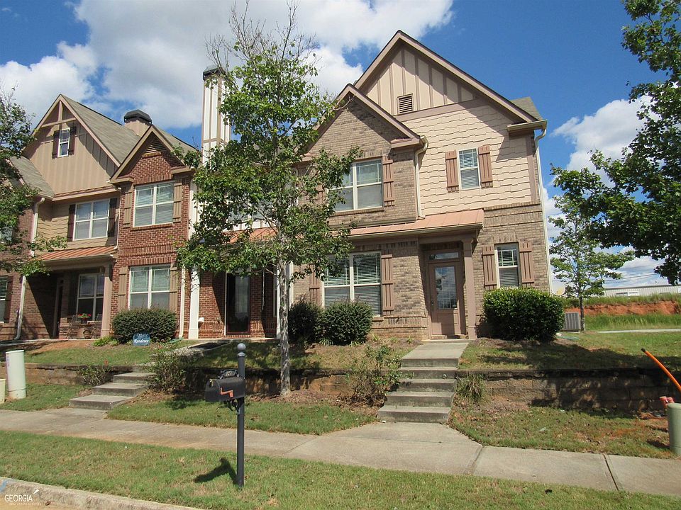 1st image of 127 Red Maple Dr