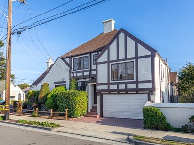 7601 Holly St, Oakland, CA, 94621