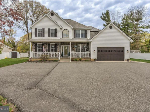 472 Mantua Blvd, Sewell, NJ 08080