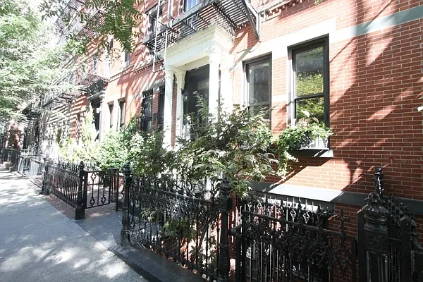 Rented by Citi Habitats | media 25