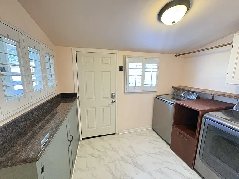 4340 S Huron St — Photo 11
