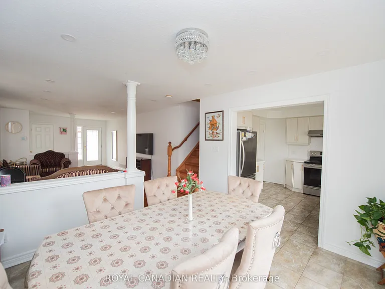 78 Peachwood Cres #13 — Photo 12