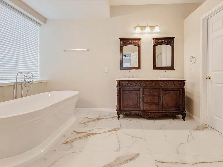 155 Perfidia Dr — Photo 7