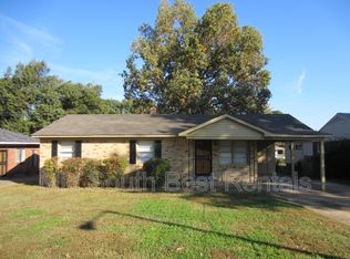 4016 Arrowhead Rd, Memphis, TN 38118