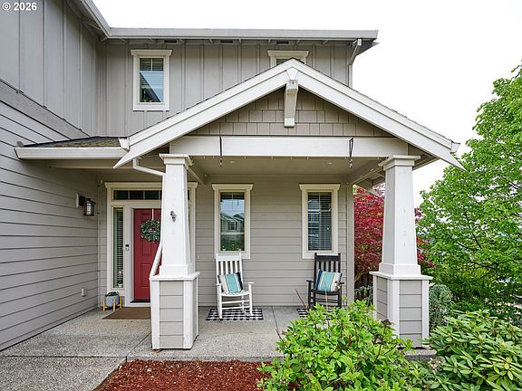 3rd image of 960 NE Cascadia Ridge Dr