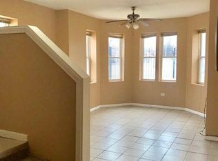 649 E Marquette Rd #G, Chicago, IL 60637