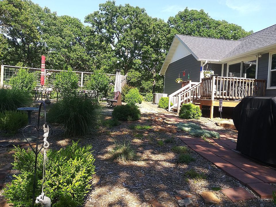 2nd image of 17195 E 480 Rd