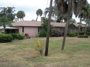 3290 Edwards Rd, Fort Pierce, FL 34981