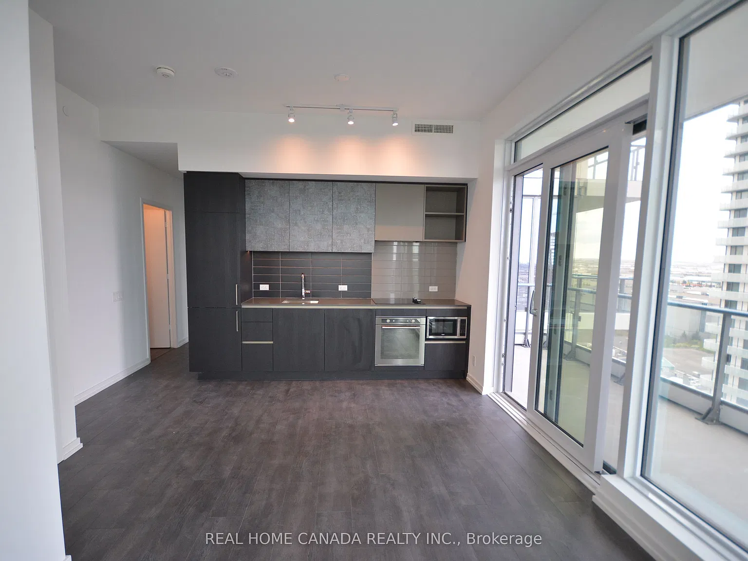 2 bed, $2,590 — Photo 3